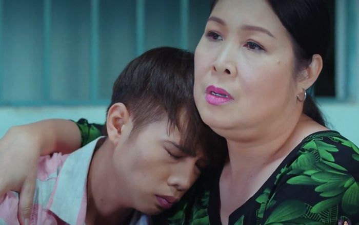 'Đại Kê chạy đi' tập 3: Đại Kê phát hoảng khi nghe tin bà Hồng đi làm gái kiếm tiền