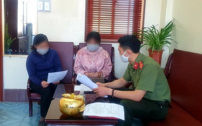 Người phụ nữ rao bán 'thẻ chống virus' trên Facebook bị phạt 10 triệu đồng