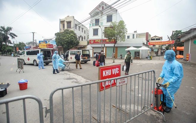 Huyện Mê Linh lấy mẫu xét nghiệm COVID-19 đối với 40 người liên quan phòng gym Lucky Star