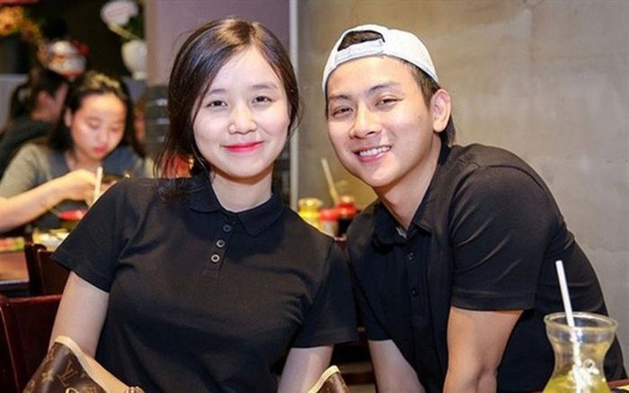 Bà xã Hoài Lâm giải thích lý do luôn tránh chụp ảnh chung với chồng