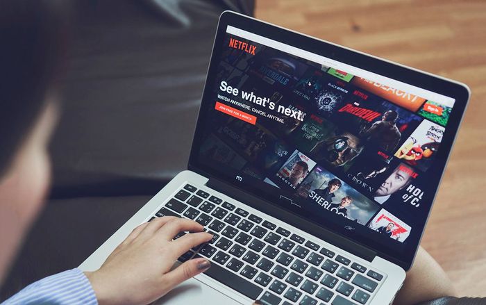 Cẩn thận khi mua tài khoản Netflix giá rẻ trên Facebook