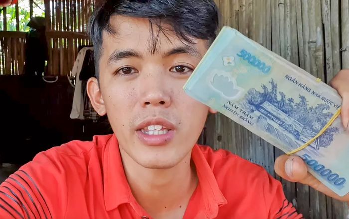 YouTuber nghèo nhất Việt Nam bị tố giả dối, có cả đội ngũ quay phim: Sự thật có đúng như lời đồn?