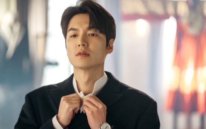 5 điều bạn chưa biết về 'Quân vương bất diệt' Lee Min Ho: Suýt chết hai lần và không giỏi uống rượu