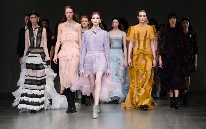 COVID-19 bùng phát ở Châu Âu, tuần lễ thời trang London sẽ phải tổ chức trực tuyến
