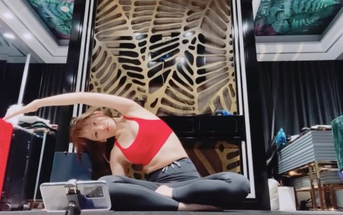 Trấn Thành bị réo gọi không thương tiếc khi Hari Won tiết lộ chỉ giảm 500gram sau 23 ngày luyện tập