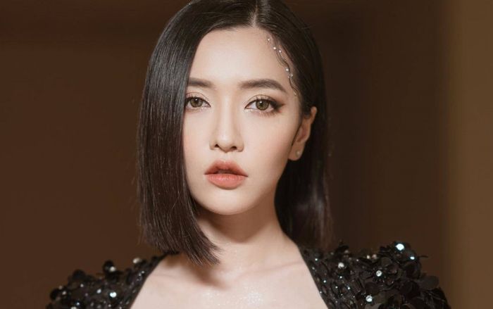 Bích Phương 'đăng đàn' tuyên bố đã chia tay người yêu, chuyện gì đang xảy ra thế này?