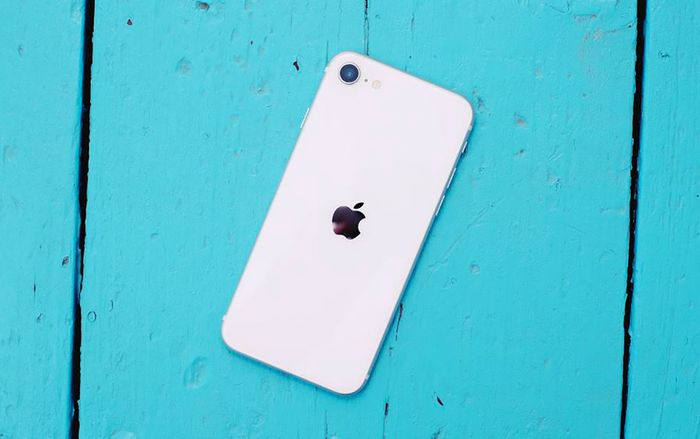 6 điều bạn cần cân nhắc trước khi muốn xuống tiền mua iPhone SE 2020