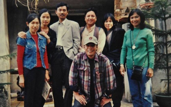 Hé lộ hình ảnh thời trẻ cực phong độ của NSƯT Quốc Khánh: 'Quả là có khí chất làm Ngọc Hoàng!'