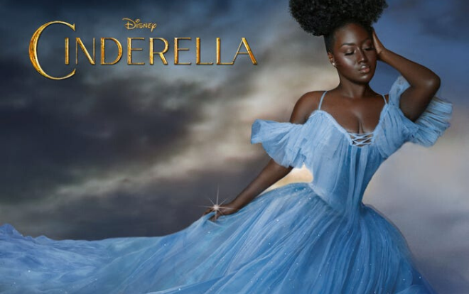 Bị chê xấu xí, cô gái da màu quyết định cosplay công chúa Disney khi trưởng thành