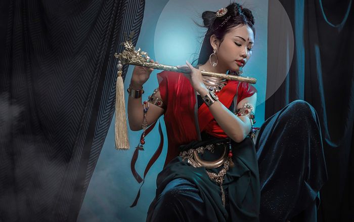Phương Mỹ Chi gây 'choáng' với tạo hình đậm chất huyền ảo, hát cả tiếng Phạn trong album mới