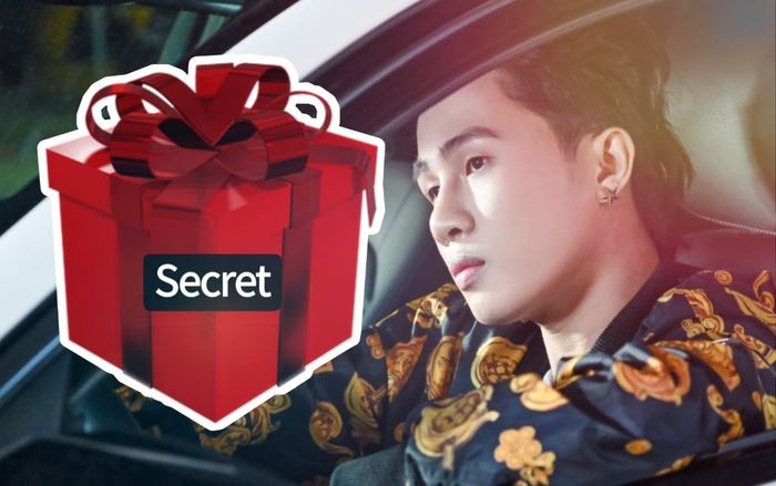 Tạm ngưng thả thính comeback, Jack 'đánh úp' fan món quà đặc biệt khiến ai cũng… hú hồn