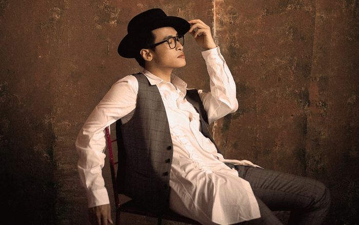 Hà Anh Tuấn khởi kiện một website vì vi phạm bản quyền album Truyện ngắn