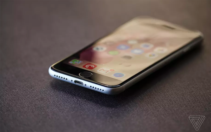 ‘Mổ bụng’ iPhone SE (2020) và cái kết khiến ai cũng bất ngờ