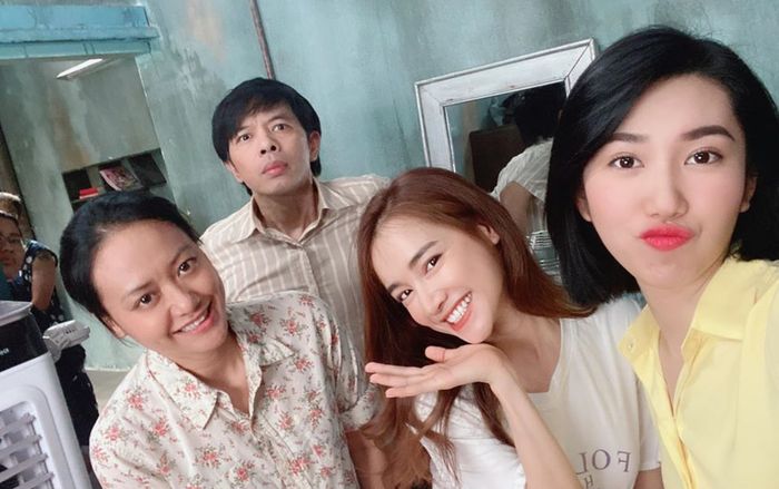 Thuý Ngân đọ sắc cùng Nhã Phương trong 1 khung hình: Nhân vật đặc biệt này mới chiếm trọn spotlight