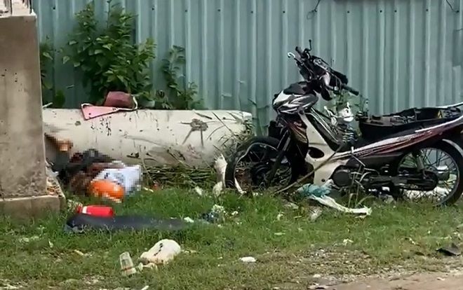 Bị hai thanh niên giật điện thoại rồi xịt hơi cay, người đàn ông ngã xe tử vong