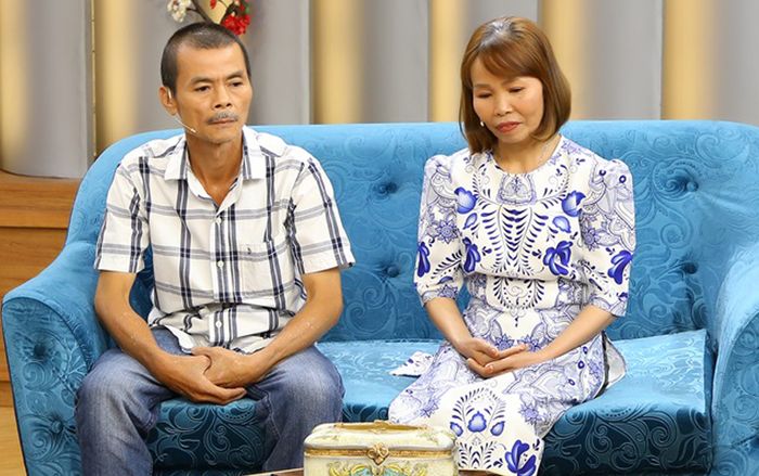 Xúc động câu chuyện vợ 'Hiệp sĩ đường phố' hơn 25 năm sống trong sợ hãi, một mình bươn chải mưu sinh và vay tiền để chồng đi bắt cướp