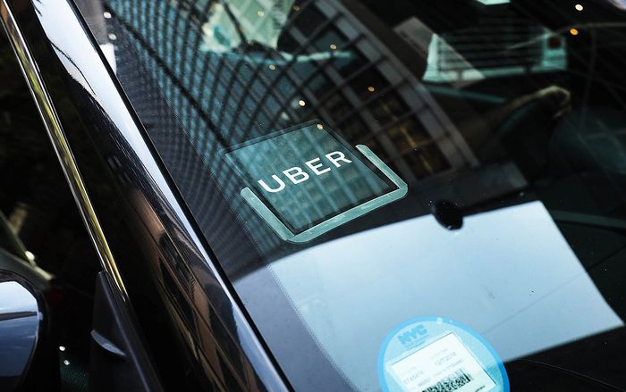 Uber bắt buộc tài xế đeo khẩu trang mới được nhận ‘cuốc xe’ tại Mỹ