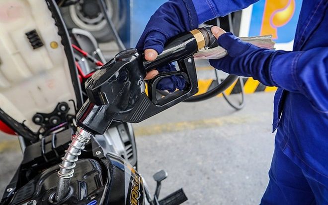 Giá xăng tăng từ 15h hôm nay