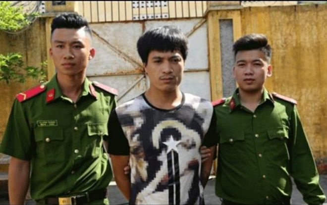 Đột kích ổ nhóm đánh bạc dưới hình thức đá gà ăn tiền ở Bắc Giang