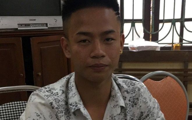 Bắt đối tượng trêu ghẹo, dùng dao gấp rạch tay nữ sinh khi đang đi đường