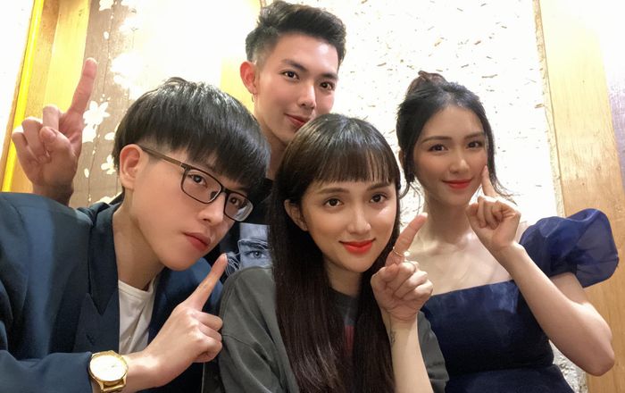 'Hào quang chói loá' với bức ảnh 'công phá' Vpop 2020 của bộ tứ top 1 trending Hương Giang, Hoà Minzy, Đức Phúc, Erik