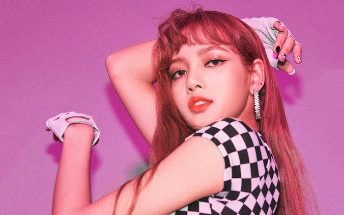 Lisa (BlackPink) lập một lúc 4 kỷ lục Instagram, giữ vững ngôi vị ‘nữ hoàng mạng xã hội’ của Kpop
