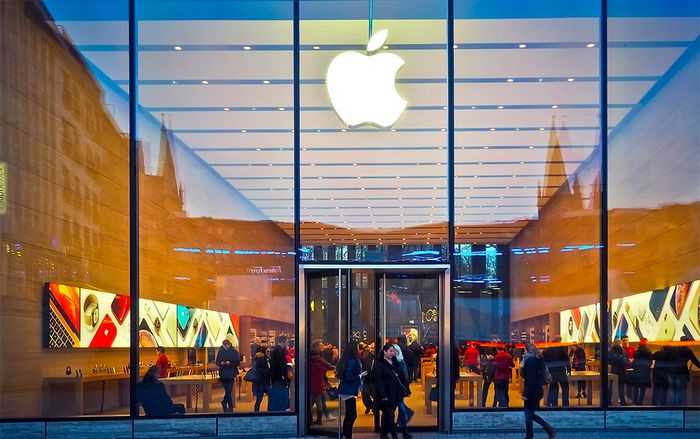 Chuyện thật như đùa: Apple bị kiện vì sử dụng thương hiệu ‘iPhone’