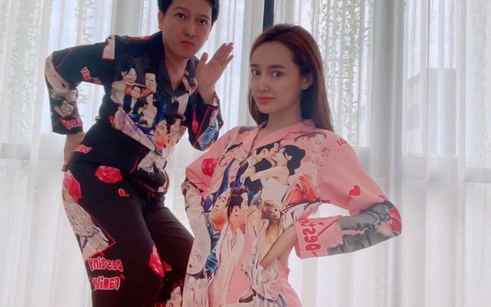 Cao tay như Trường Giang, diện đồ ngủ đôi in họa tiết khẳng định chủ quyền với Nhã Phương