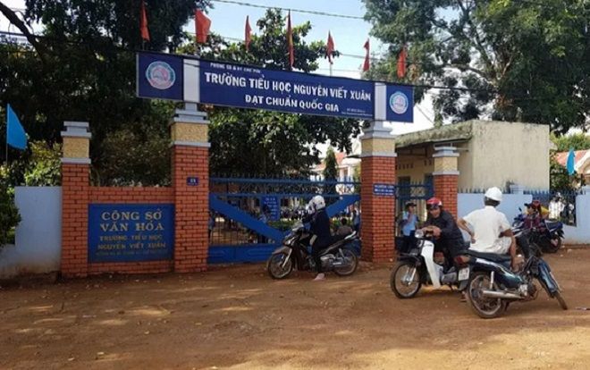 Tập thể giáo viên bỏ phiếu kín đề nghị cách chức một Hiệu trưởng ở Gia Lai