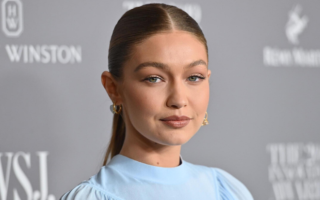 ‘Bà bầu’ Gigi Hadid phủ nhận nghi án phẫu thuật thẩm mỹ