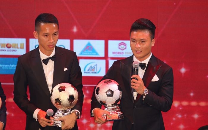 Quang Hải: 'Tôi không bất ngờ khi Hùng Dũng nhận Quả bóng vàng'