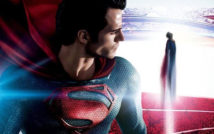Henry Cavill đã trở lại, tại sao DC không thực hiện Man of Steel 2?
