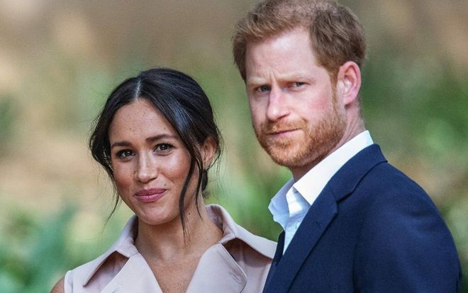 Harry và Meghan thuê vệ sĩ giá gần 9.000 USD một ngày