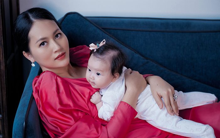 Diễn viên ‘Cánh đồng bất tận’ tiết lộ cuộc sống bận rộn với 3 nhóc tì nhỏ