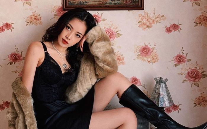Kiểu đồ khiến Chi Pu nghiền nặng, khoe trọn vẹn hình thể mà chẳng phô phang