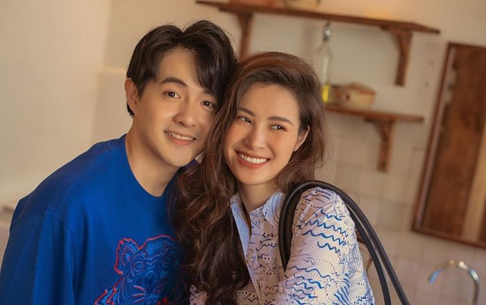 Đông Nhi khoe ảnh ngọt lịm bên Ông Cao Thắng, tiết lộ điều bí mật này