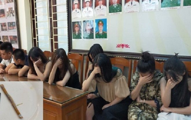 14 'nam thanh nữ tú' mở tiệc ma túy tại phòng karaoke để chúc mừng sinh nhật