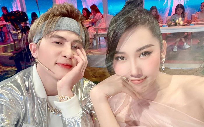 Jack tái ngộ Thúy Ngân và Lan Ngọc khiến fans trầm trồ: 'Chị thì đẹp gái, em thì đẹp trai'