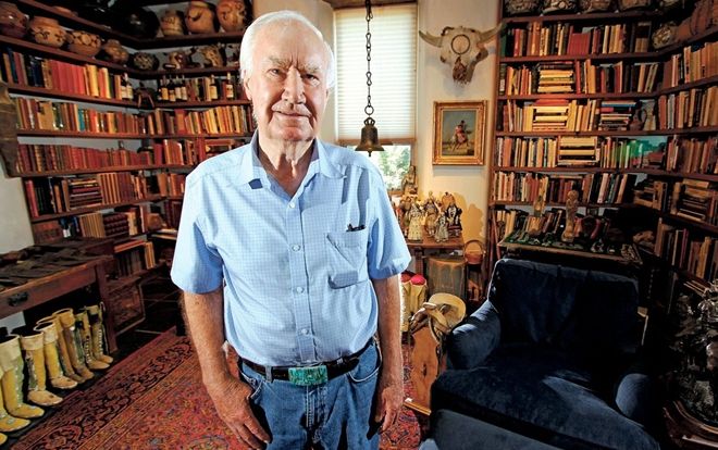 Kho báu hơn 1 triệu đô giấu trên núi được tìm thấy sau 10 năm