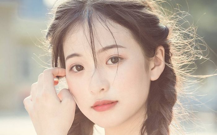 Nữ sinh Thái Nguyên khiến bao người 'yêu từ cái nhìn đầu tiên' vì vẻ đẹp trong trẻo, đáng yêu