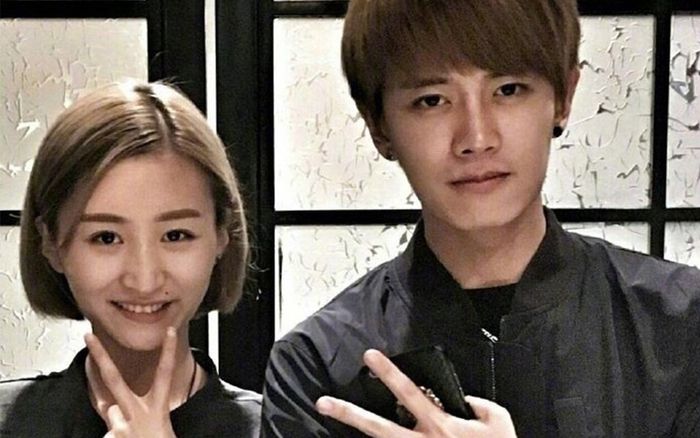 Vợ Nhậm Gia Luân khởi kiện antifan vì bị xúc phạm trong thời gian dài