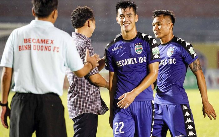 Đà Nẵng thắng Quảng Nam 6-1: Bất ngờ lớn!