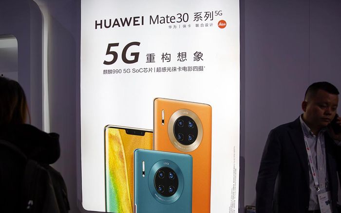 Huawei hoãn sản xuất smartphone bom tấn tiếp theo trước sức ép từ Mỹ