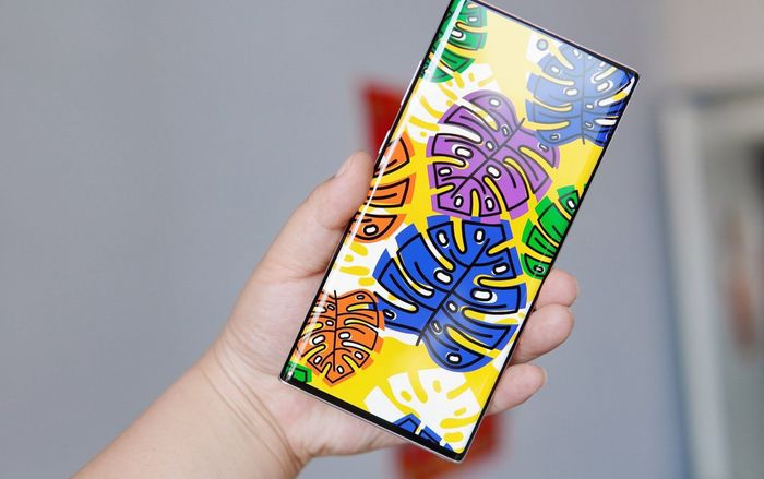 Lộ nhiều thông tin về Samsung Galaxy Note20+ có thể khiến Apple lo lắng