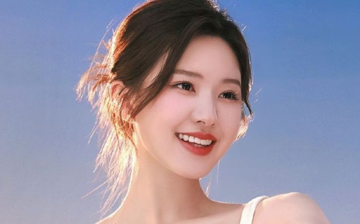 Triệu Lộ Tư hưởng trái ngọt đầu tiên sau màn khoe dáng 'cháy máy' tại trời tây