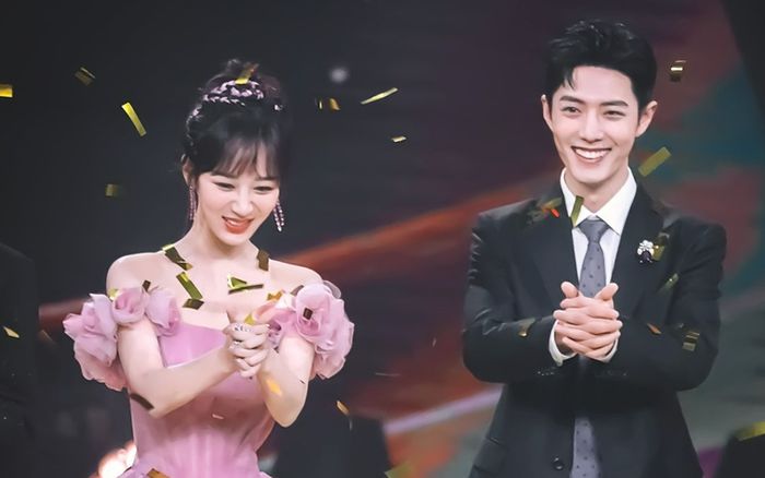 Ảnh thân mật của Tiêu Chiến - Dương Tử bị đào lại