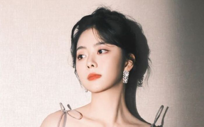 'Cưa sừng làm nghé' thành công nhưng Đàm Tùng Vận vẫn bị chê tơi bời vì một điều