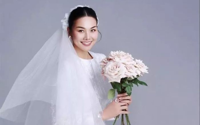 Quy định khắt khe trong đám cưới Thanh Hằng