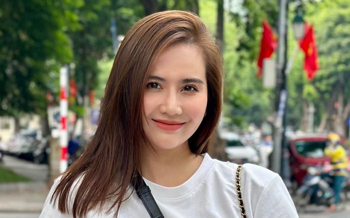 Huyền Lizzie bất ngờ công khai chuyện tình kéo dài 8 năm khiến dân tình rần rần