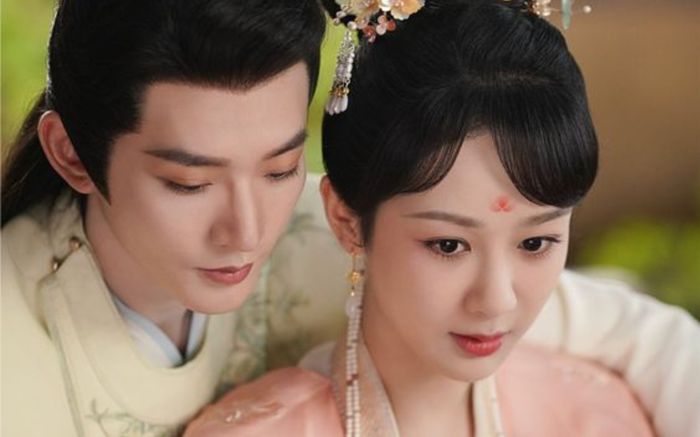 Đặng Vi bị tạo hình phim mới dìm thê thảm, rời xa Dương Tử đúng là bão tố